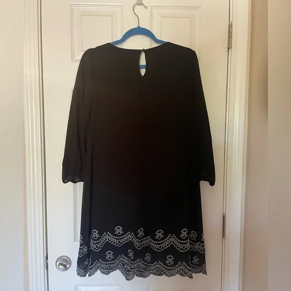 AS U Wish Size L black Embroidered Hem Pleated Front Lined Dress - Picture 9 of 11